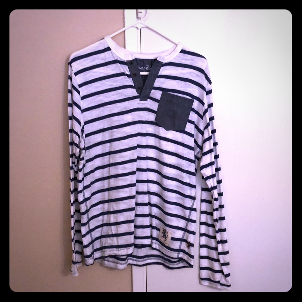 English Laundry Long Sleeve Tee